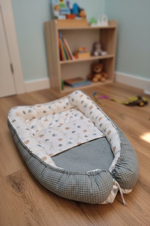 Baby Nest Twin Safari Animals