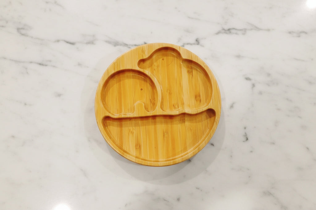 Wooden plate with two elephants 