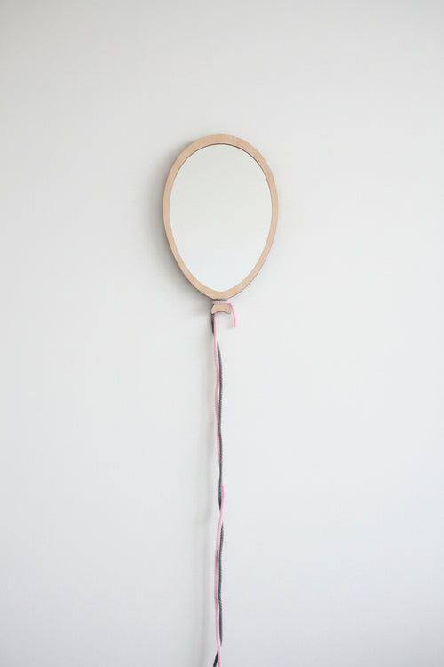 Kids Room Balloon Mirror – Child-Friendly Acrylic & Wood