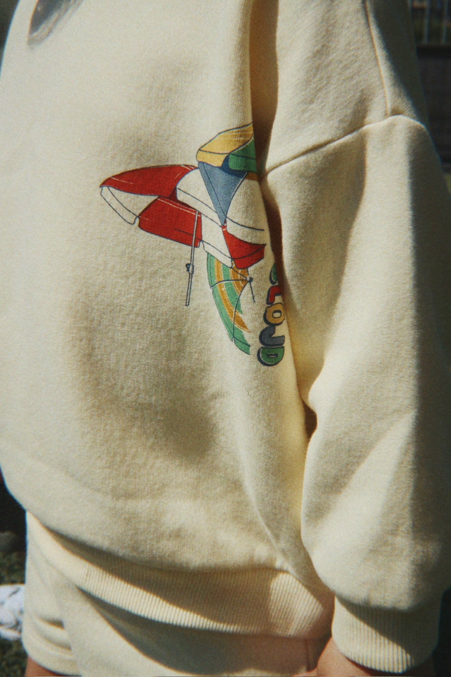 Sweater Beach Kitty