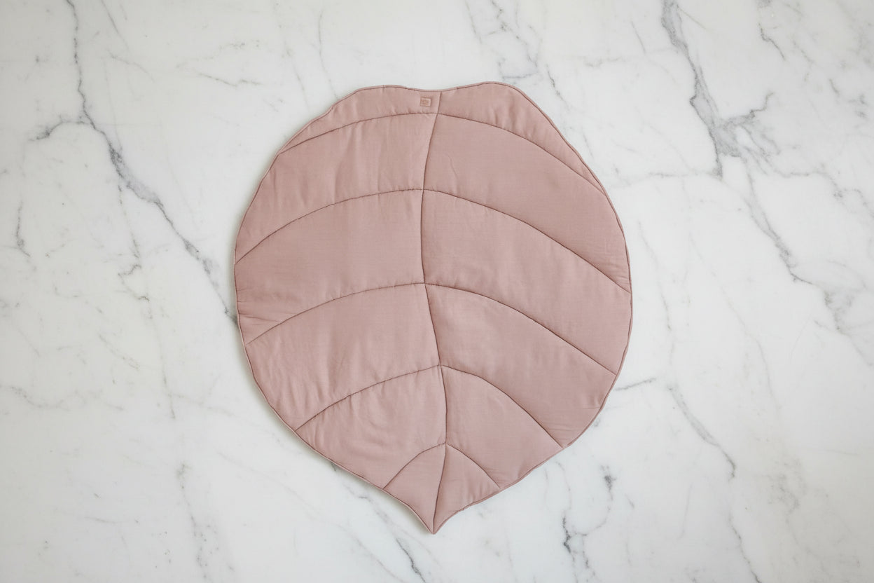 Organic Cotton and Linen Leaf Playmat - Powder Pink