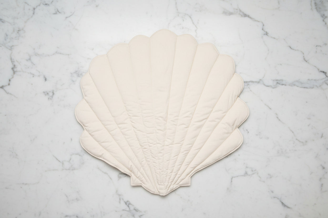 Organic Cotton and Linen Shell Playmat - Caramel