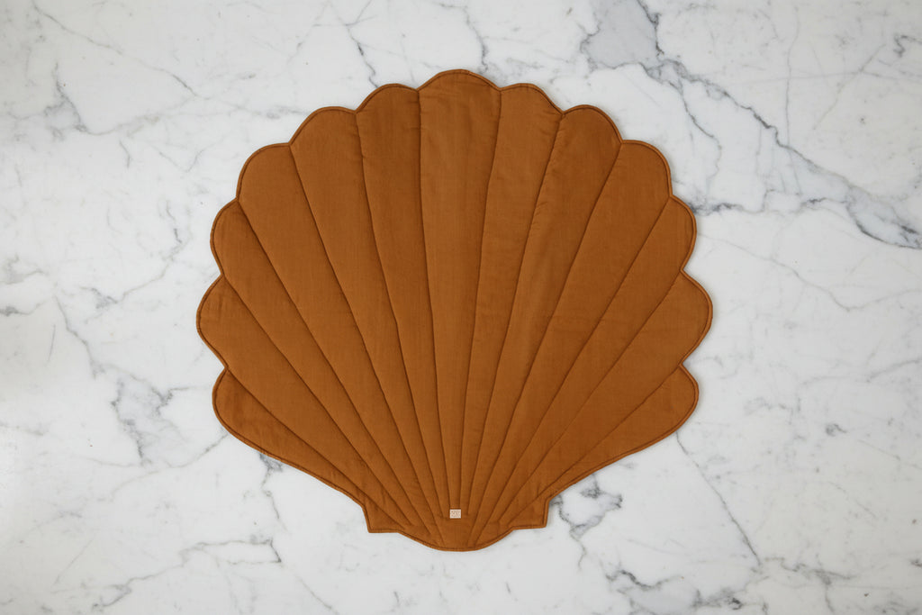 Organic Cotton and Linen Shell Playmat - Caramel